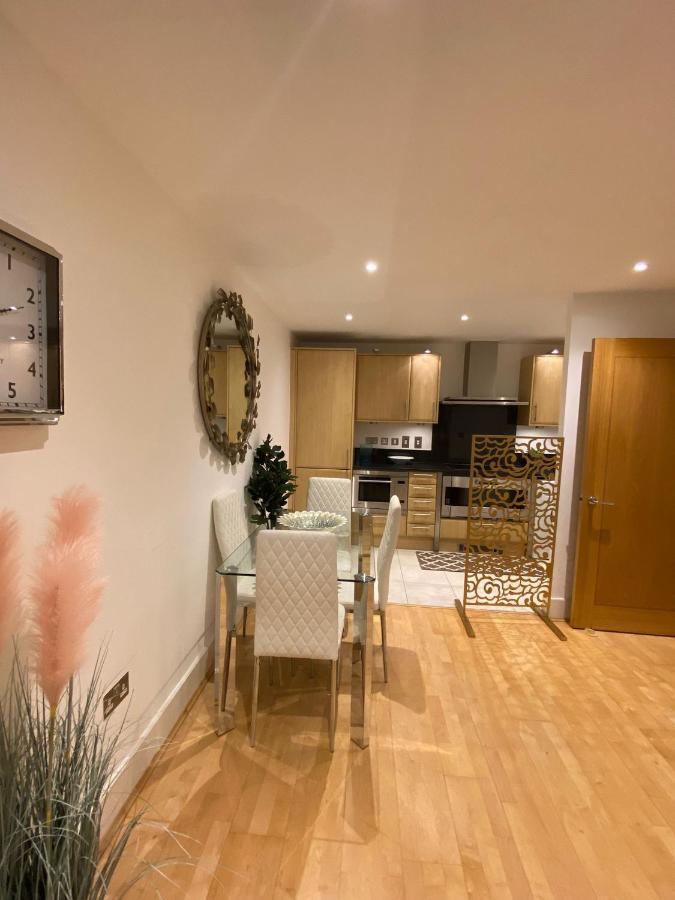 Fabulous 2 Bed Apartment In Vauxhall Лондон Екстер'єр фото